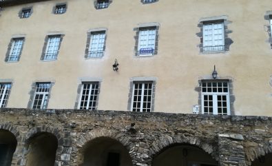 Appartement T2 centre BLESLE