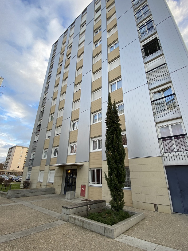 Appartement 3 pièces 68 m² · à Cournon-d'Auvergne · 68 m² · 336 €/mois