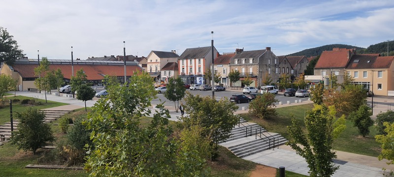 Appartement 3 pièces 71 m² · à Saint-Éloy-les-Mines · 70,9 m² · 426 €/mois